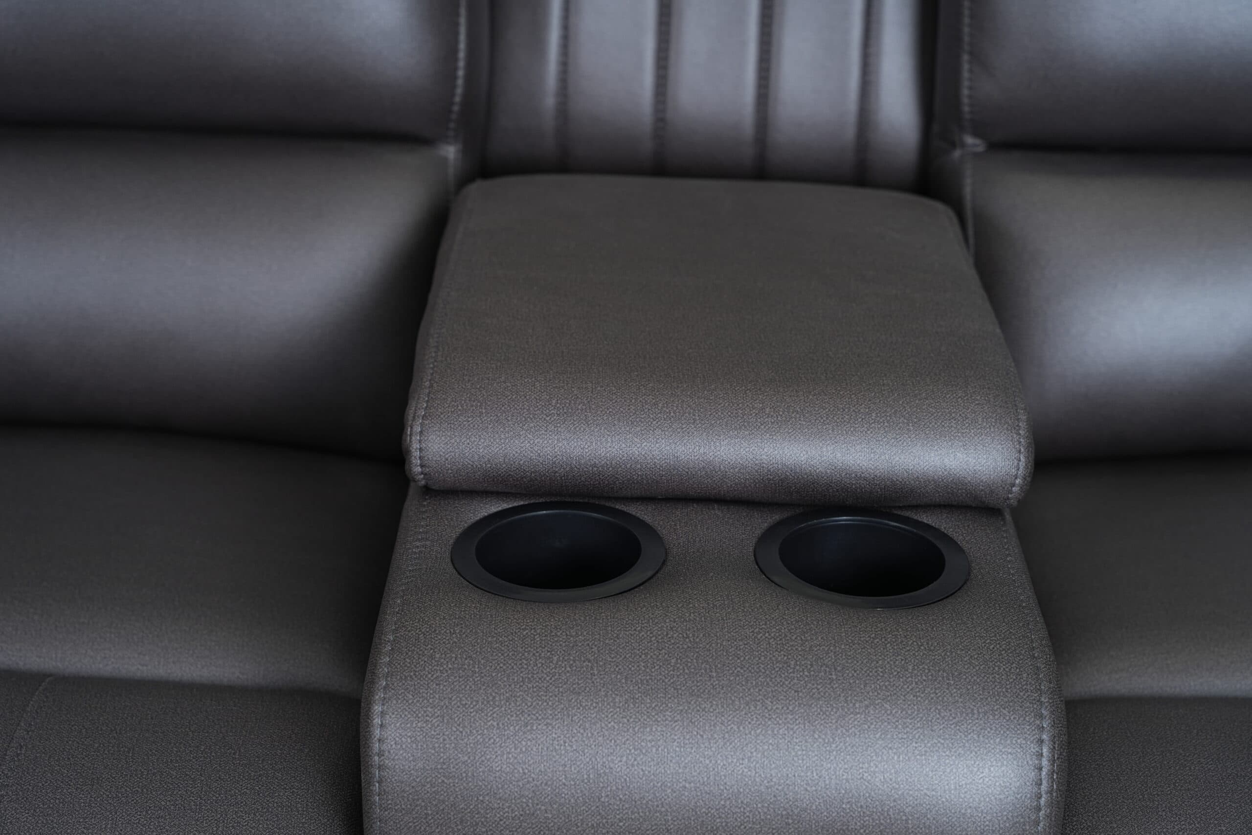 LEXUS – image 10