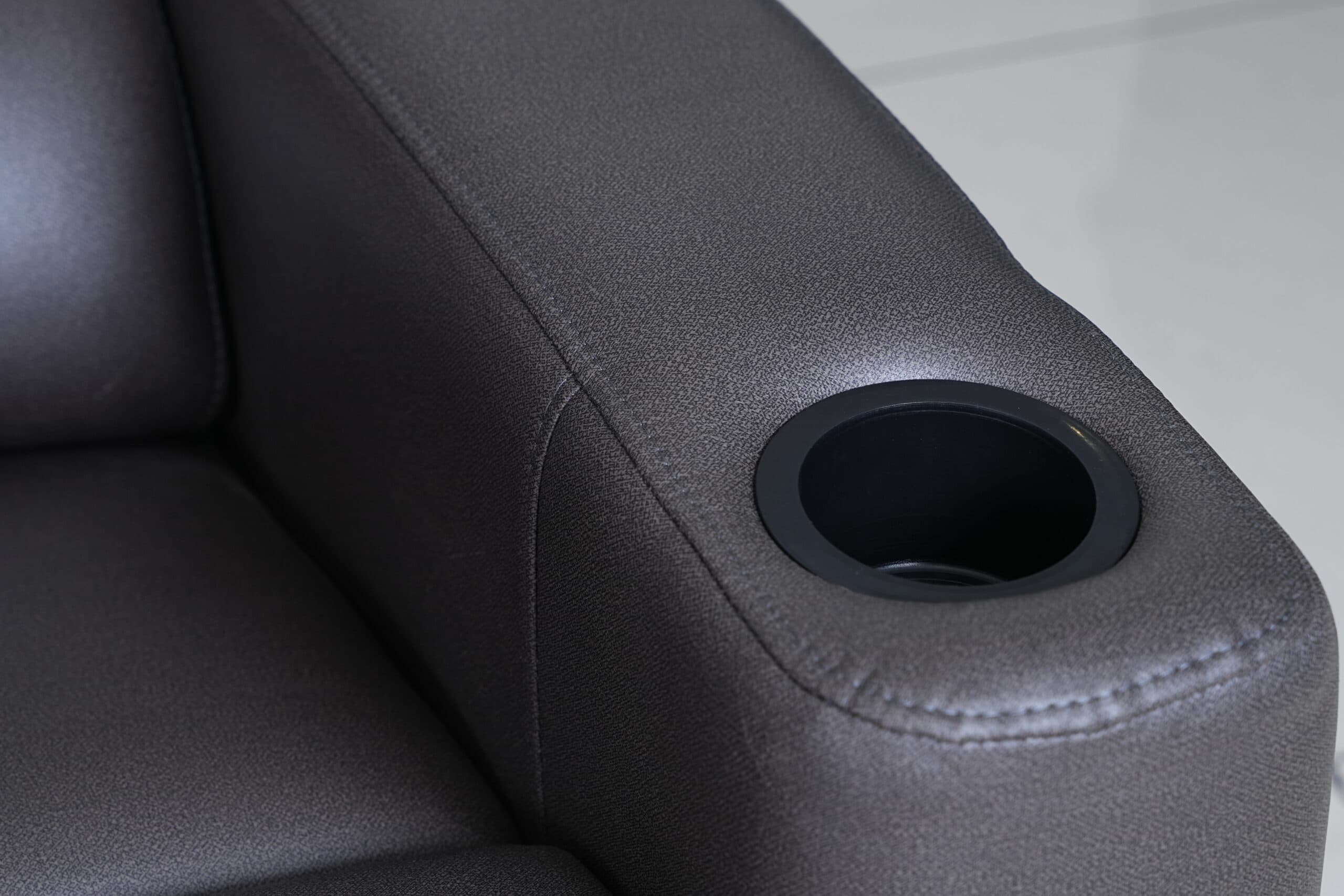 LEXUS – image 11