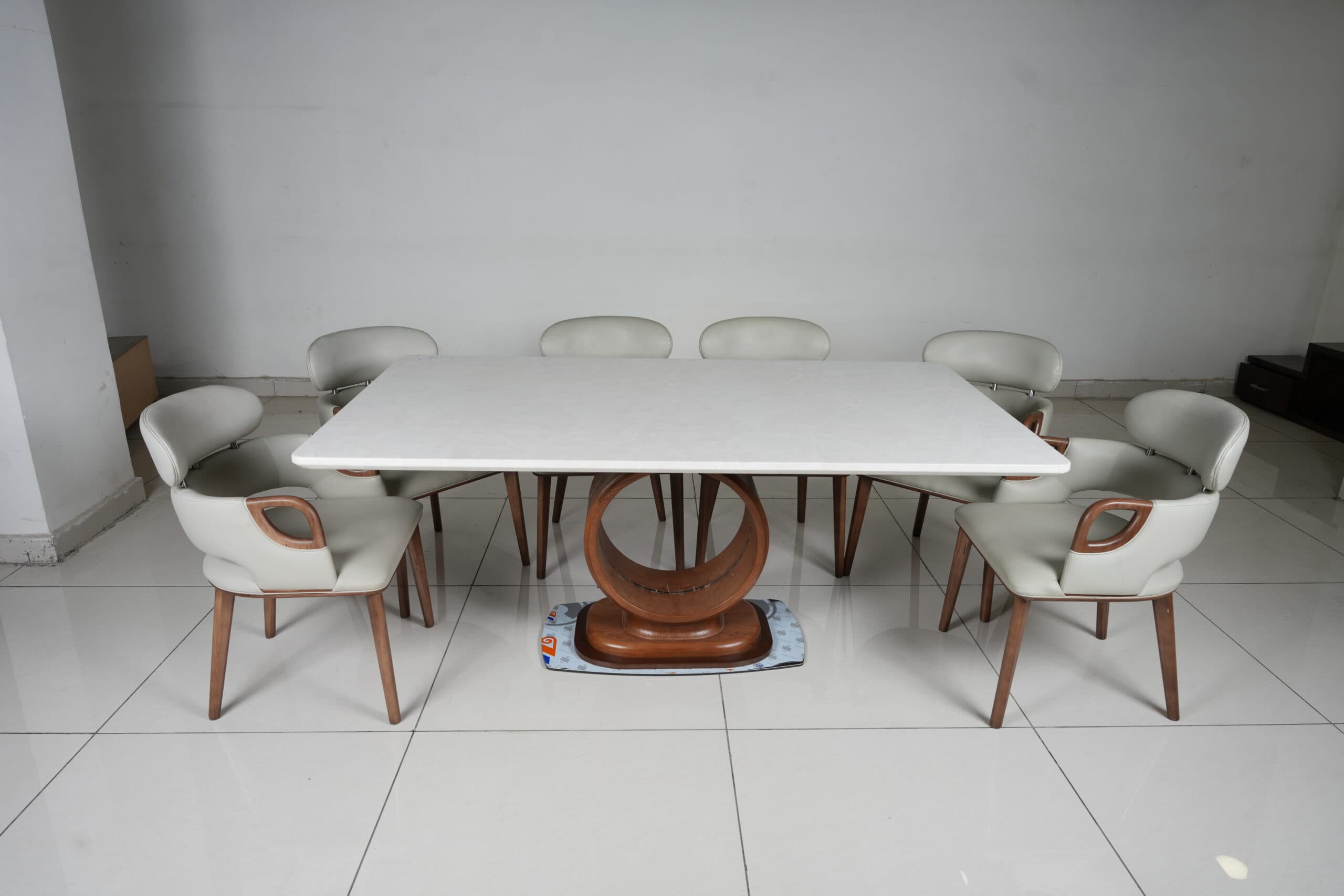 Spherical Model 6 Seater – image 4