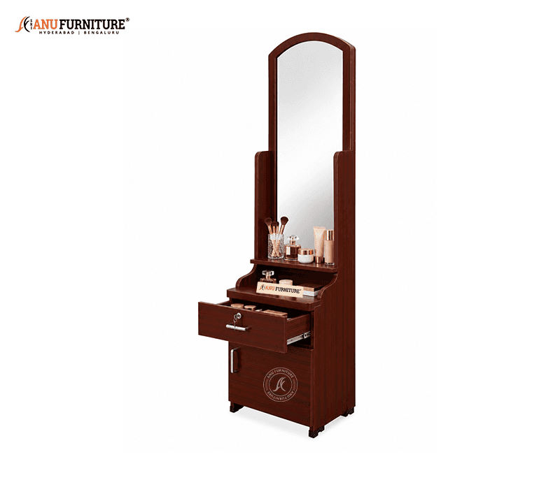 Plain Dresser – image 5