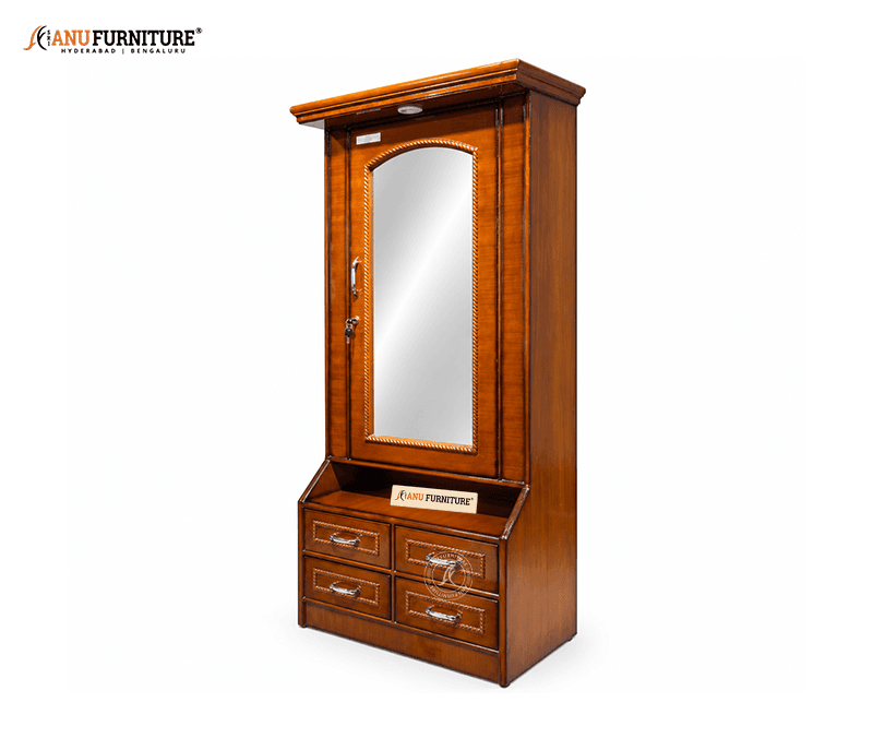 Taj Dresser – image 3