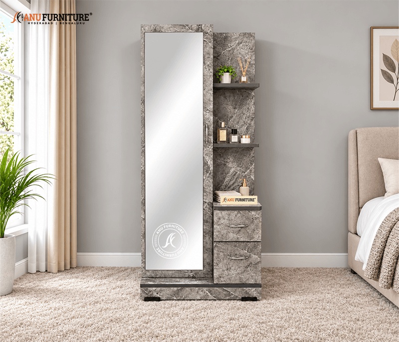 Hilten Dresser – image 1